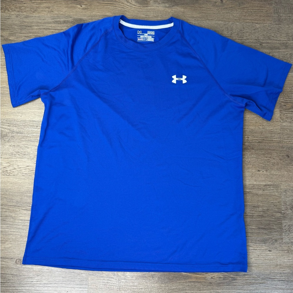Under Armour Men's HeatGear Short Sleeve Blue T-Shirt, Loose Fit, size Medium